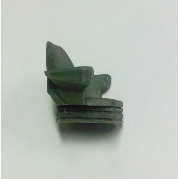 04553 Seat 03 18 mm x 21 mm x 15 mm Tractor farm machinery 1:32 scale