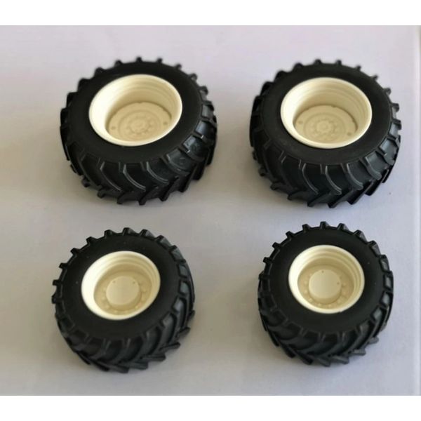 04272-NJ White Set of 4 Agricultural wheels Artisan32 farm machinery 1:32 scale Agrarian