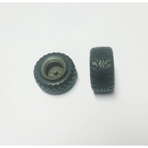 04286 Set of 2 Flatbed Trailer wheels 28mm x 14mm Type 7 Artisan32 farm machinery 1:32 scale