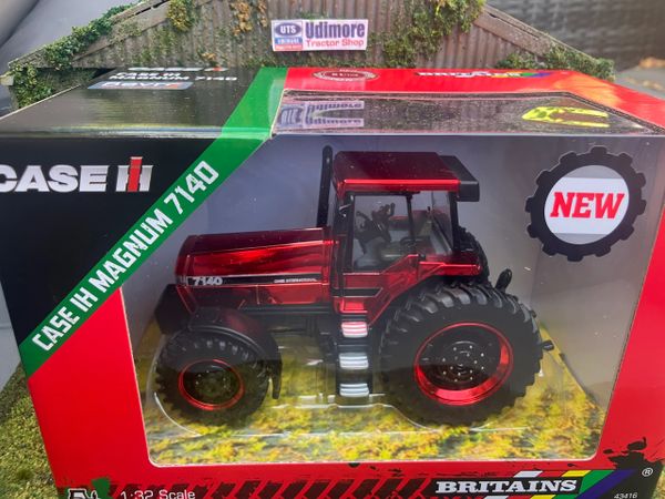 43416RC Britains RED CHROME CASE Magnum 7140 Tractor 1:32 scale New Limited Edition
