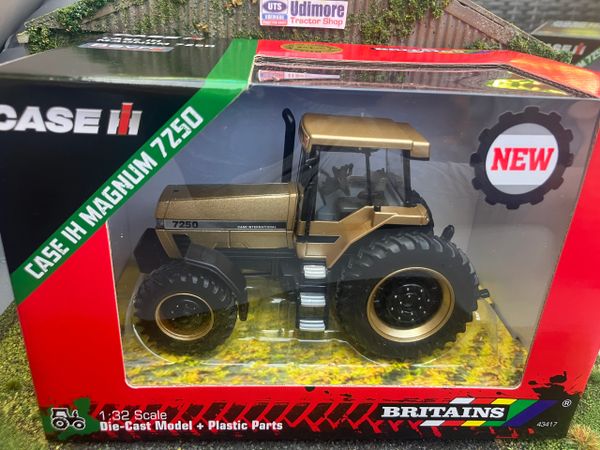 43417G Britains GOLD CASE Magnum 7250 Tractor 1:32 scale New Limited Edition