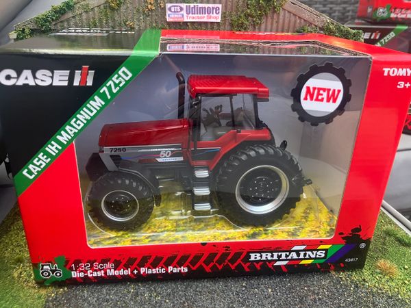 43417AN Britains CASE Magnum 7250 50th Anniversary Tractor 1:32 scale New Limited Edition