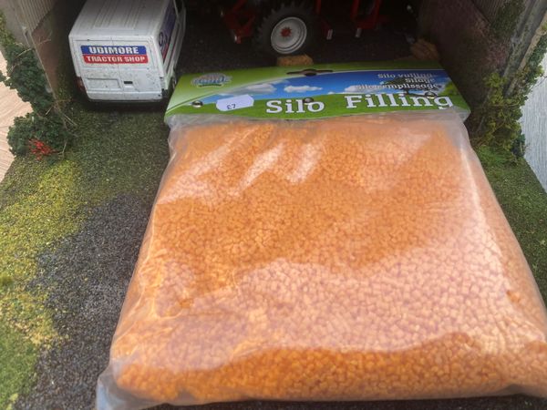Silo Filling 500 grams 1:32 scale Kids Globe