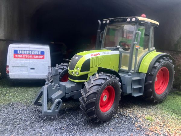 Claas Axion Ares 617 Tractor 1:32 BOXED Siku
