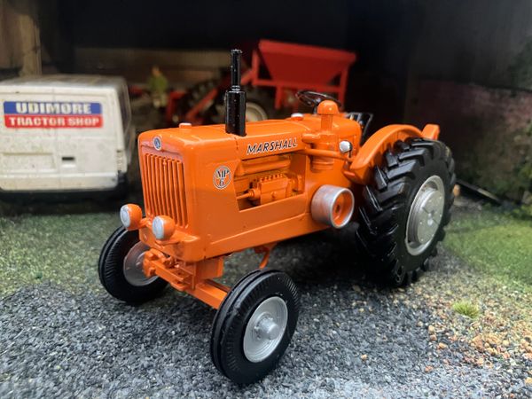 G&M Originals Marshall MP 6 Tractor 1:32 scale