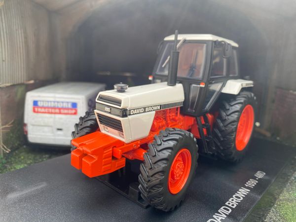 6753 Universal Hobbies David Brown 1690 4wd Tractor BOXED 1:32 scale