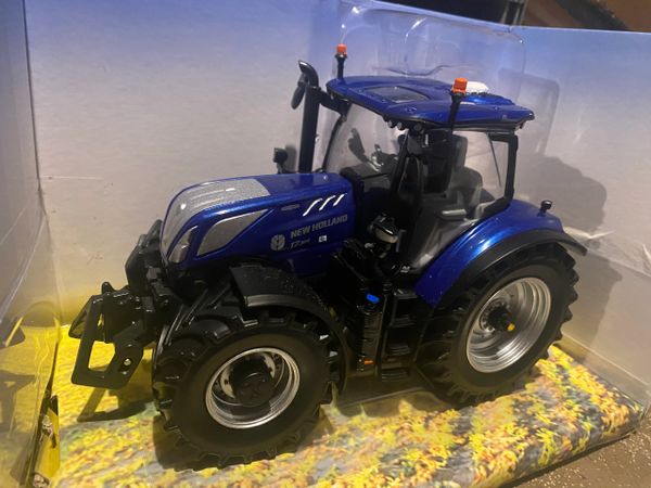 New Holland T7.300 Blue Power Tractor Conversion 1:32 scale