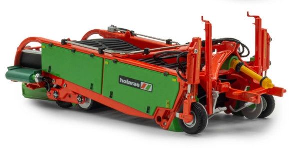 6403 Universal Hobbies Holaras UR 135 Onion windrower BOXED 1:32 scale