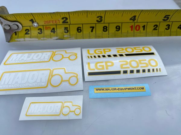Major LGP 2050 slurry tanker pre cut professional High quality vinyl set of white decals 1:32 scale