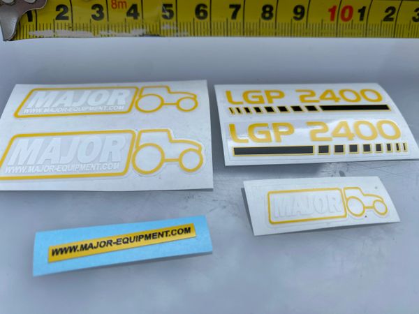 Major LGP 2400 slurry tanker pre cut professional High quality vinyl set of white decals 1:32 scale
