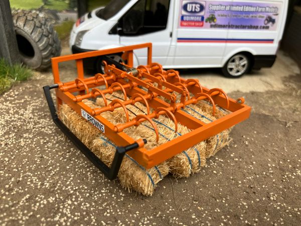 BLR Models Laser cut BRASS scratch built Browns Flat 8 bale grab 1:32 scale