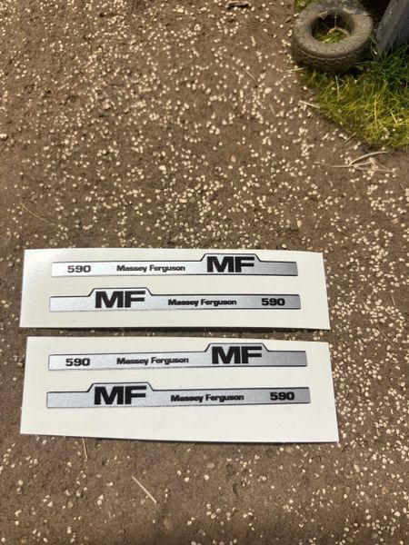Massey Ferguson 590 tractor professional pre cut 4 x 50mm High quality vinyl huge pack decals bonnet farm machinery decals 1:32 scale