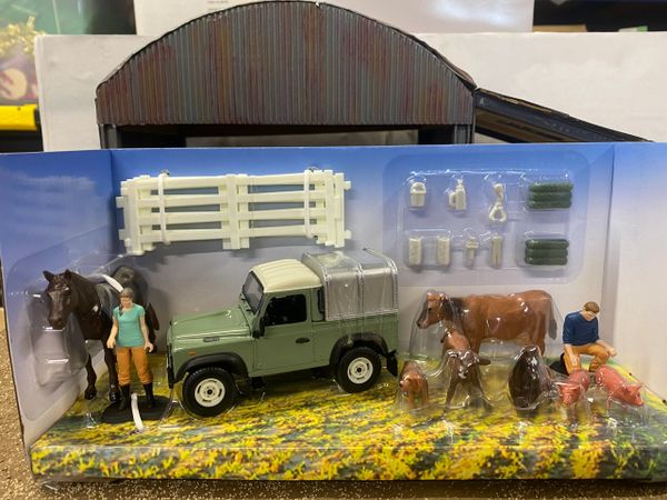 43385 Britains Land Rover Vet set 1:32 scale New BOXED