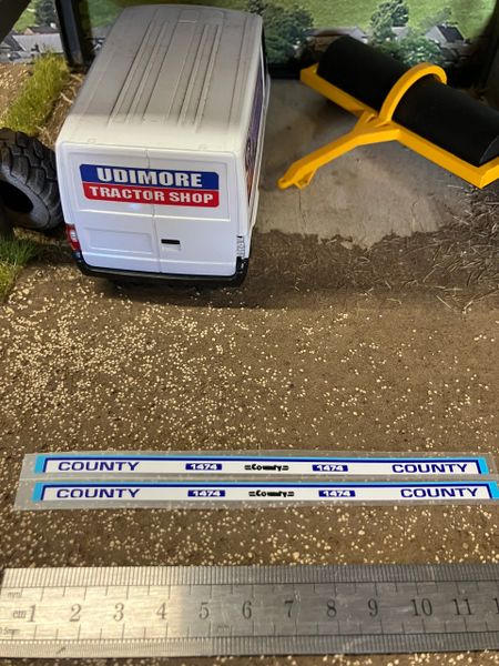 County 1474 Tractor bonnet x 2 sets Professional High quality decals farm machinery decals 1:32 scale
