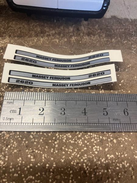 Massey Ferguson 2620 Tractor x 4 Pre cut Professional Silver High quality vinyl pack decals Tractor bonnet farm machinery decals