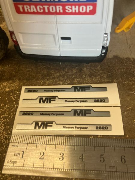 Massey Ferguson 2620 Tractor x 4 Pre cut Professional Silver High quality vinyl pack decals Tractor bonnet farm machinery decals