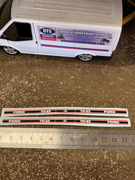 Ford TW25 mk 2 Tractor Pre cut professional High quality vinyl 4 bonnet decals farm machinery Britains decals 1:32 scale