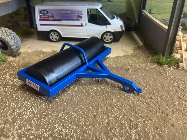Watson Scratch built 10ft single roller 1:32 scale