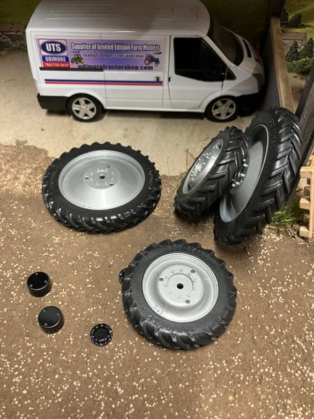 Silver Row Crop 12pc Tractor wheel set 1:32 scale 63mm x 10mm , 49mm x 10mm
