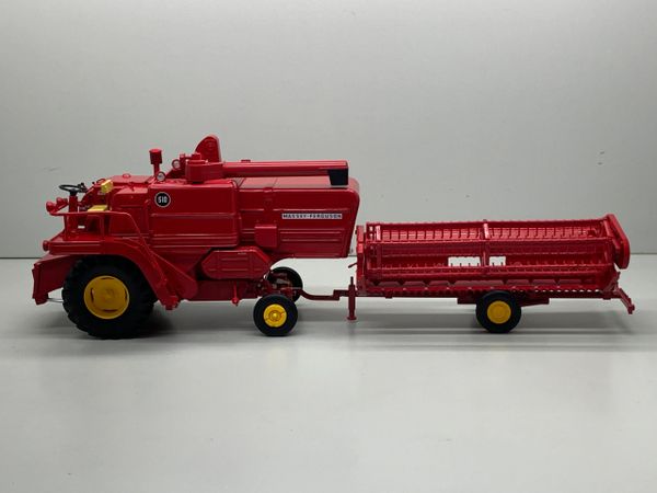 REP283 Replicagri Massey Ferguson 510 Combine Harvester Gen 2 with detachable header trailer Stunning in 1:32 scale PRE ORDER