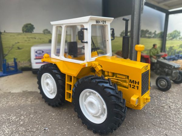 MH 121 Series II Tractor Conversion White wheels 2024 version 1:32 scale