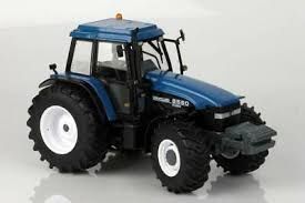 REPB22 Replicagri New Holland 8560 Tractor Boxed 1:32 scale IN STOCK