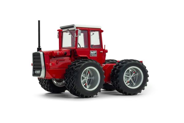 Limited Edition Universal Hobbies Massey Ferguson 1200 Tractor with Molcon duals BOXED 1:32 scale UH6700