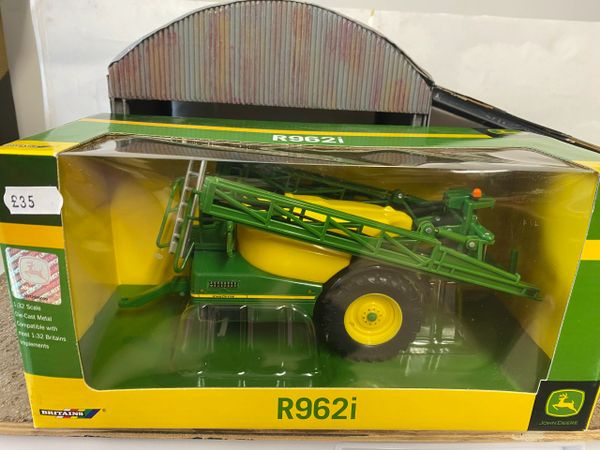 Vintage Britains John Deere R962i sprayer 1:32 scale 42908