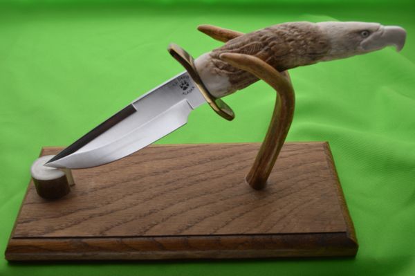T.L. Davis Stag Carved Eagle Head Fixed Blade Knife Display Stand