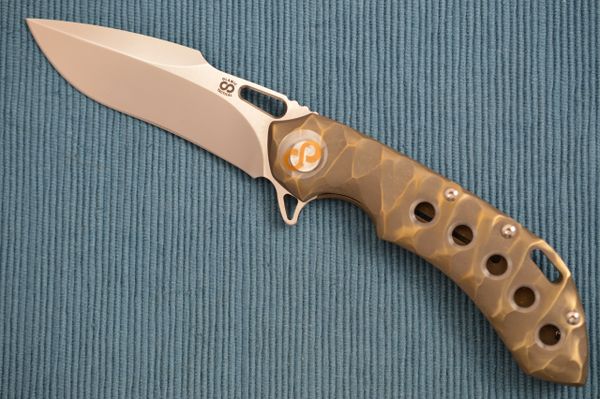 Olamic Cutlery Wayfarer 247 Harpoon Blade, Sculpted Bronze Seabed Handle (SOLD)