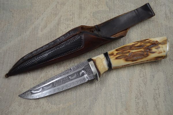 Roger Bergh "Fish" Pattern Damascus Hunting Knife (SOLD)