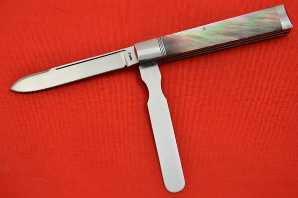 Bill Ruple Two-Blade, Black Lip Pearl Doctor's Knife (SOLD)