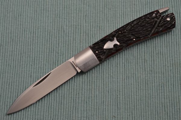 Luke Swenson Tail-Lock Folding Knife, Random Jigged Bone (SOLD)