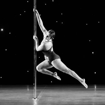 Pole Dance Class Descriptions at Vertical Pole Studio in Navarre Beach, Florida. #poledance