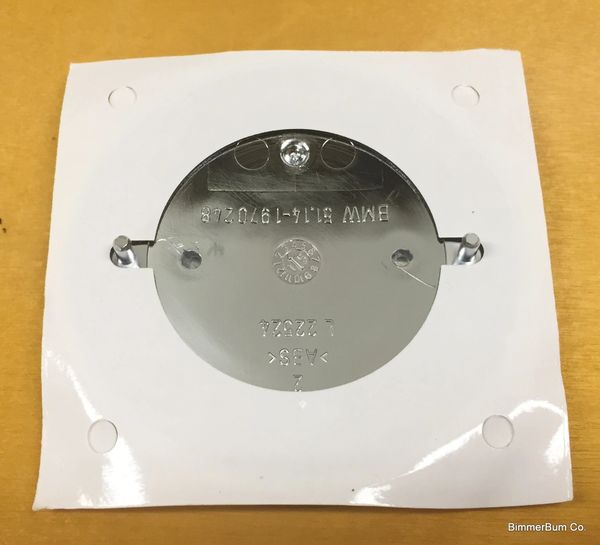 Parts & Accessories BMW Z3 Side Grill Fender Emblem 78 mm Logo Badge