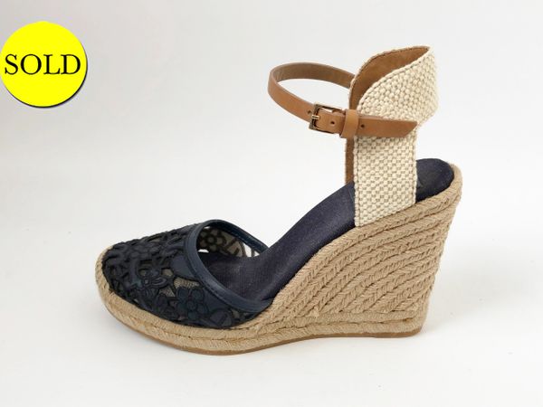 TORY BURCH LACE WEDGE SIZE 8 | KMK LUXURY CONSIGNMENT