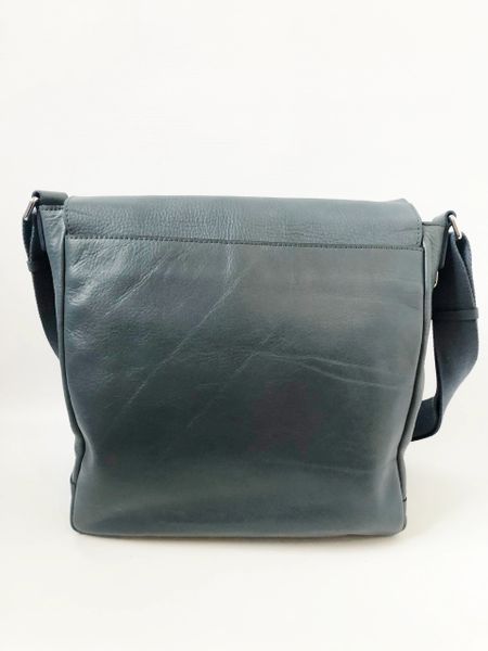 shinola slim leather messenger bag