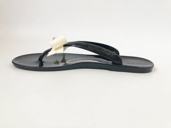 ted baker flip flops size 5