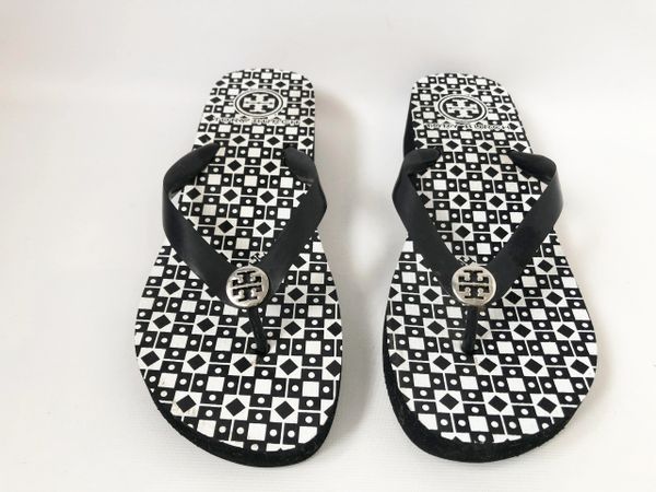 tory burch flip flops 10