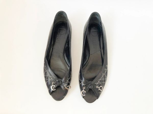 white dior flats