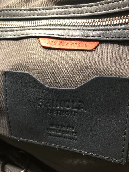 shinola slim leather messenger bag