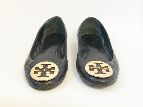 tory burch quilted flats black