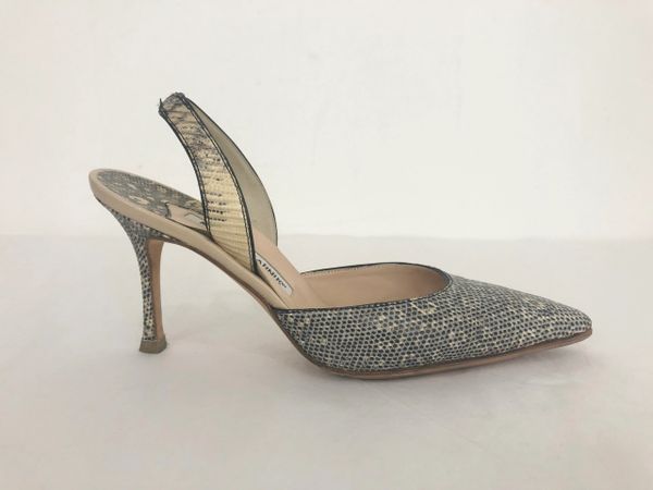 manolo blahnik slingback flat