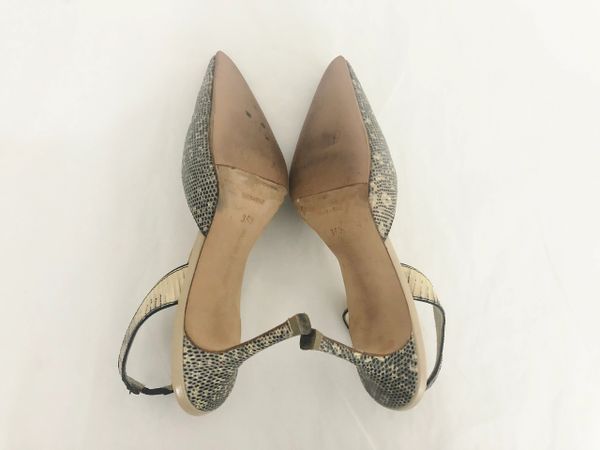 manolo blahnik slingback flat