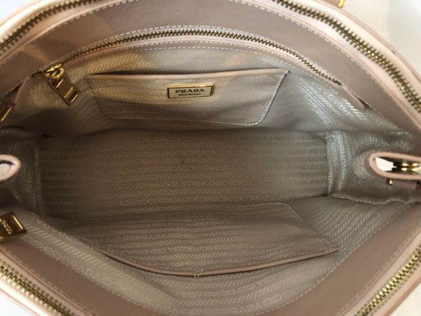 prada galleria medium saffiano leather tote