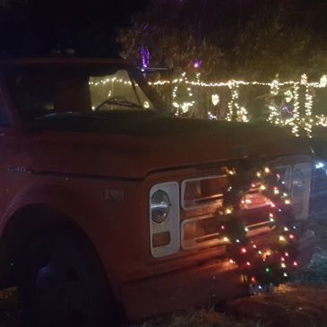 Chevrolet Christmas Truck