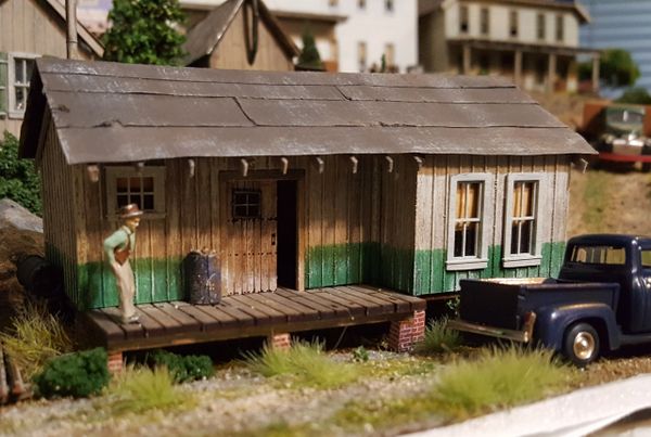 Utility Shed HO Scale