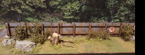 Fence and Sidewalk KIt HO Scale