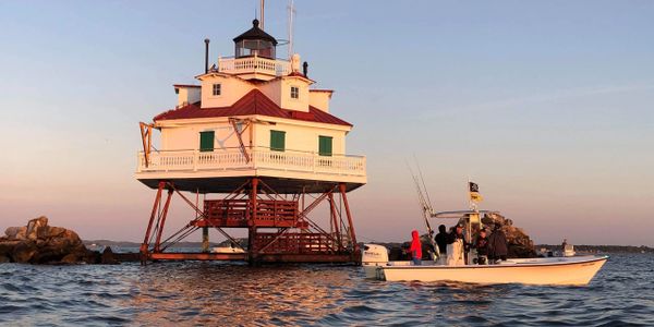 Chesapeake Light Tackle: An Introduction to Light Tackle Fishing on the Chesapeake Bay [Book]