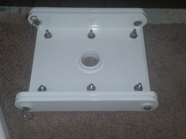 10" X 10" HINGED BASE